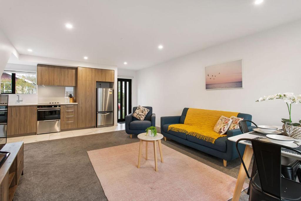 כרייסטצ'רץ' Light & Spacious 2Bdrm Townhouse Off Street Park מראה חיצוני תמונה